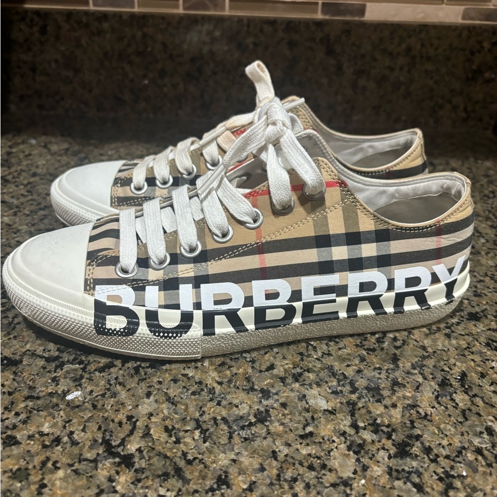 Burberry logo Plaid Sneakers